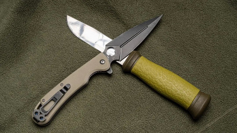 Are Fixed Blade Knives Better Than Folding Knives for Outdoor Use?