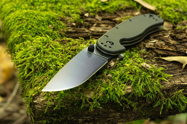 Is a Personalized OTF Knife the Ultimate Gift for Him?