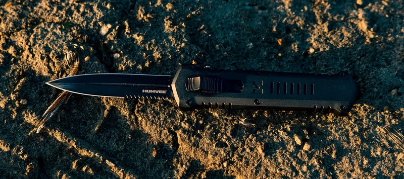 Dual Action vs. Single Action OTF Knives Which One Wins.jpg