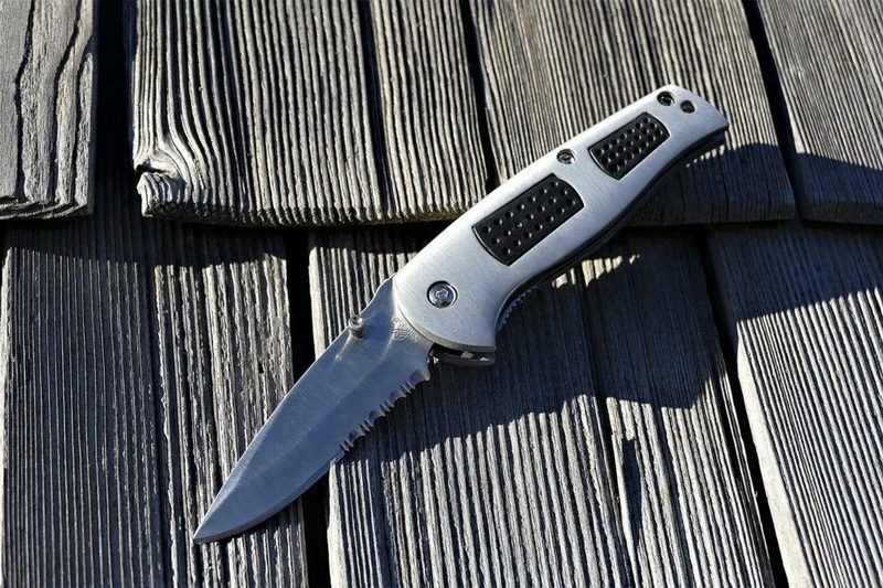 What Makes an OTF Knife Tactical.jpg